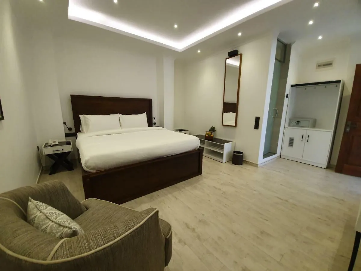 Bed Station 210 Hotel Kandy